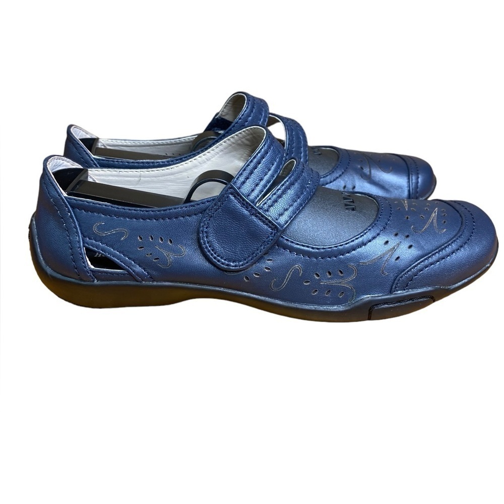 Ros Hommerson Chelsea Blue Leather Mary Jane Flats Women’s Size 7